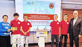 (v.l.n.r.) Bea Klein, Emil und Hugo Groth, Ben Lange, Paul Strath, Dr. Richard Saure