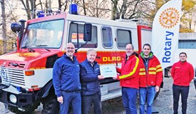 Dr. Richard Saure, Dr. Alfons Drüke, RC Schwerte, sowie Jan Bukelo, Michael Werth, Dennis Faulhaber DLRG (v.l.n.r.)