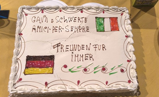 Torte der Völkerverständigung